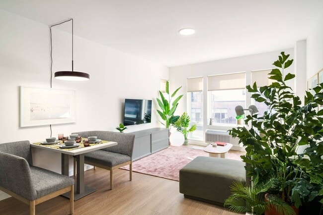 Interior Photo - The Devan