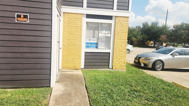 Photo - 12511 Ashford Meadow Dr Apartment