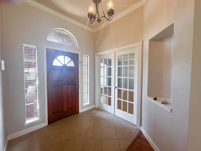 Building Photo - 19410 Bear Springs Dr