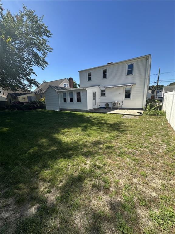 Foto del edificio - 70 Community Dr