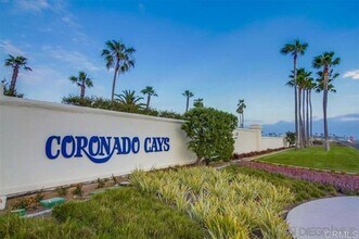 Building Photo - 74 Kingston Ct W