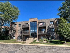 Building Photo - 1482 Stonebridge Cir