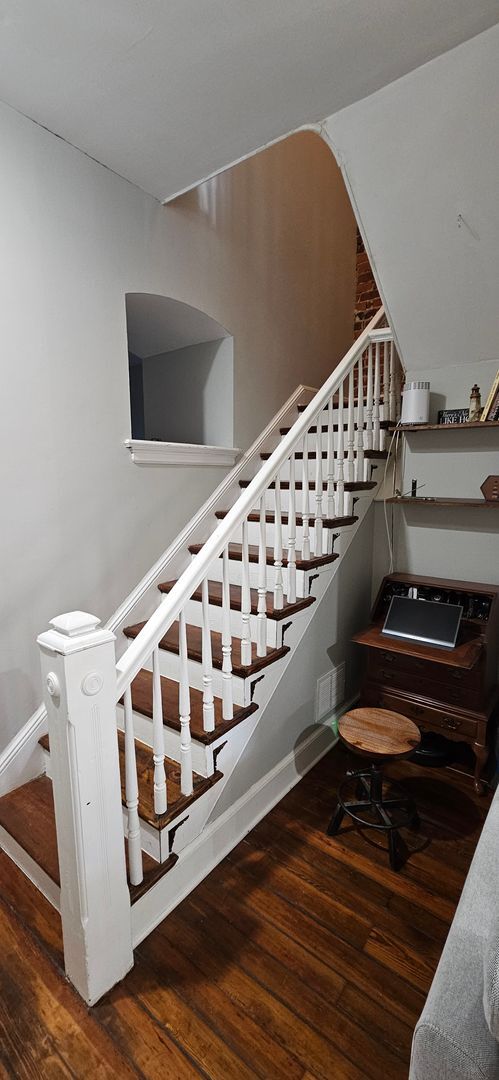 Foto del edificio - Church Hill, Libby Park Area, Fully Furnished - 2BR/2.5BA - Call Today To Schedule a Tour!