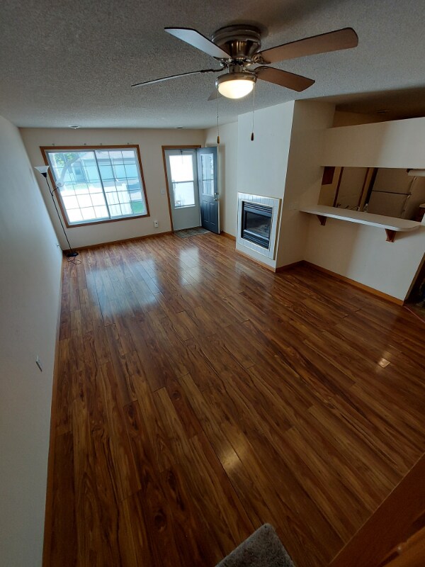 Building Photo - 370 Leeward Trail