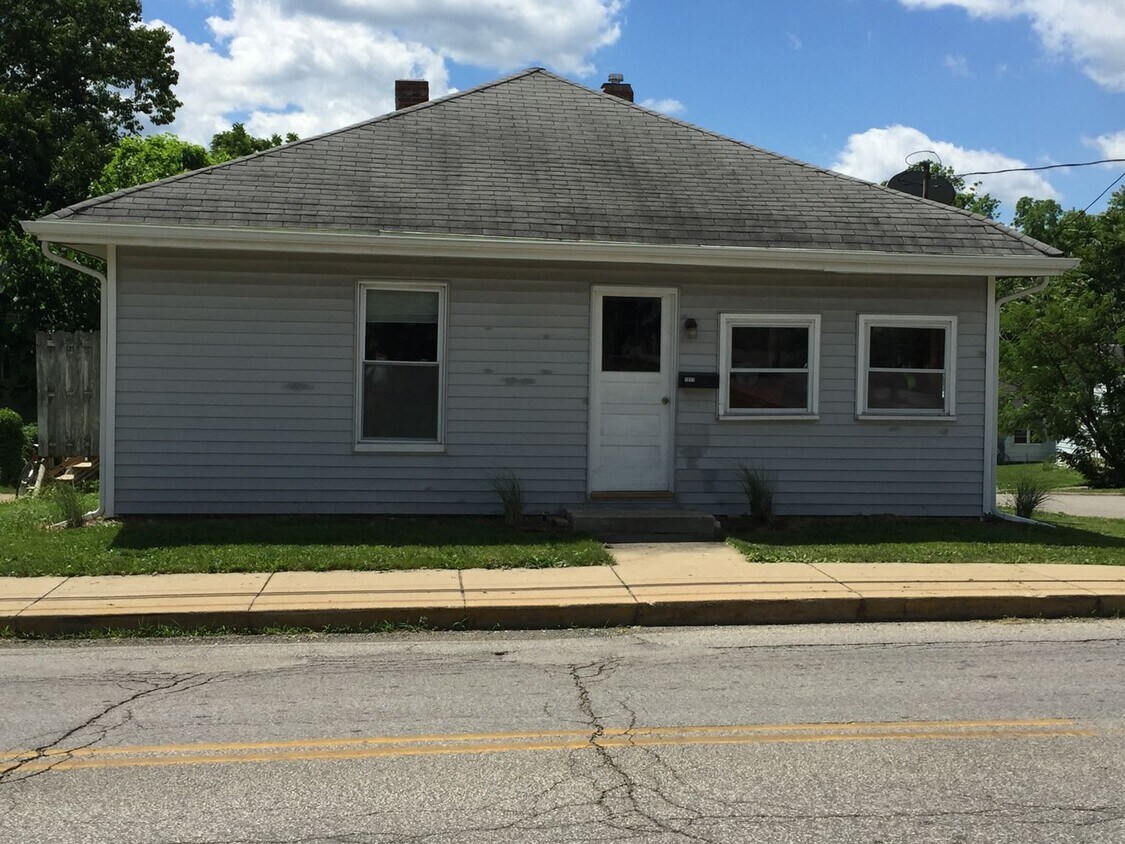 Foto principal - 1017 W 11th St