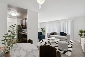 Building Photo - Rolling Park Apartments