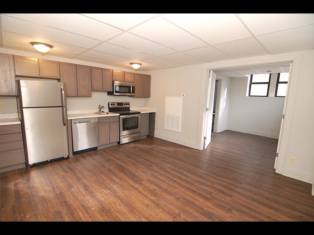 Primary Photo - The Regal Apartments