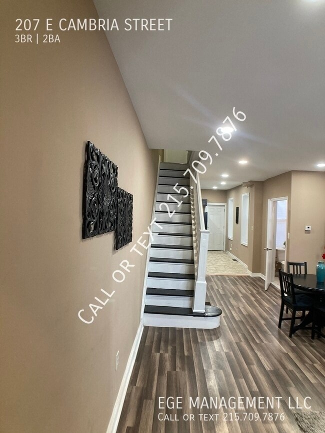 Foto del edificio - 207 E Cambria St