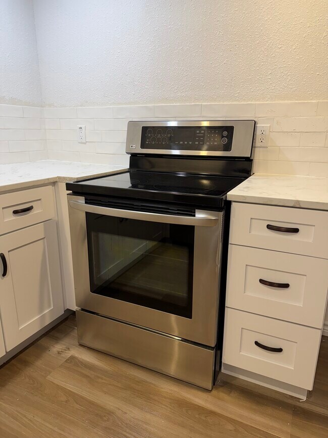 Foto del edificio - 2006 Cates St