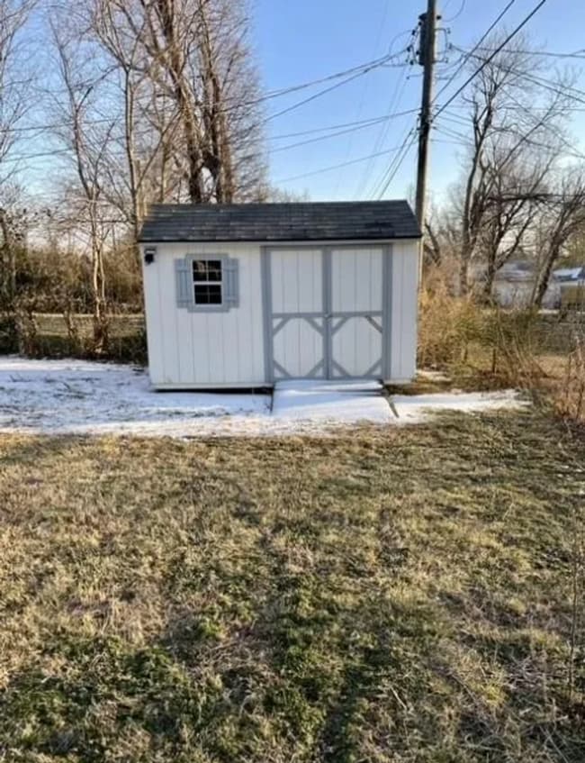 Building Photo - Updated 2-Bed, 1-Bath in Tulsa!