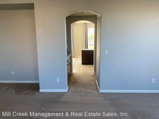 Foto del edificio - 5 br, 3 bath House - 2297 Independence Place