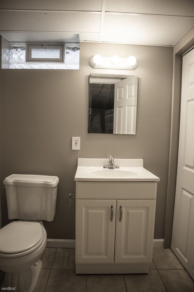 Foto del edificio - 3 br, 2 bath House - 213 East Webster Road