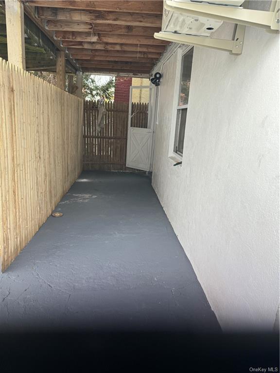 Building Photo - 3014 Kingsland Ave