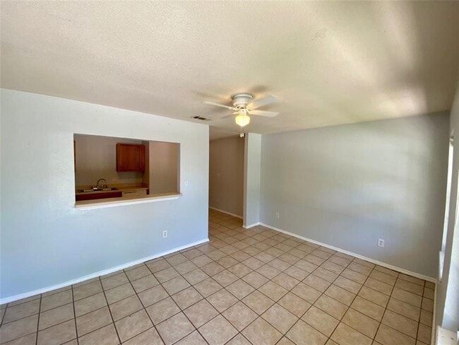 Building Photo - 6506 Santos St