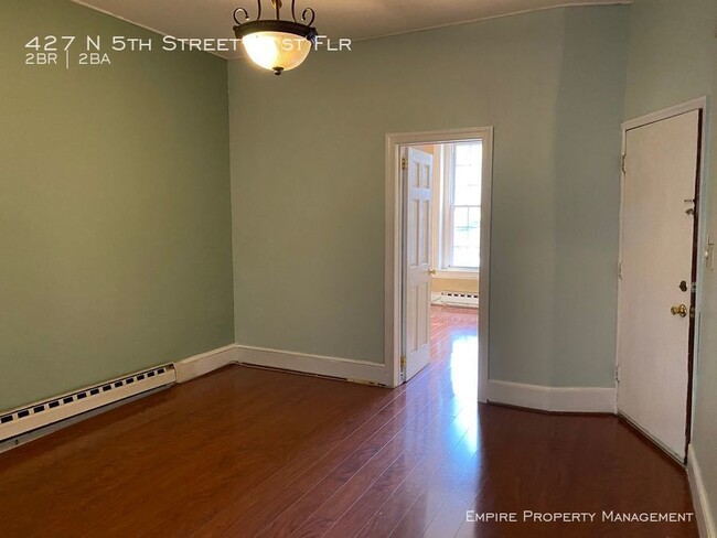 Building Photo - 427 N 5th St