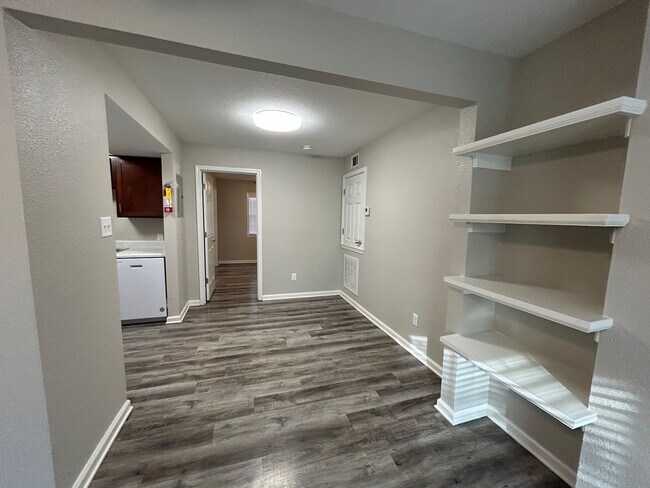 Interior Photo - Bowmanor Garden Apartments