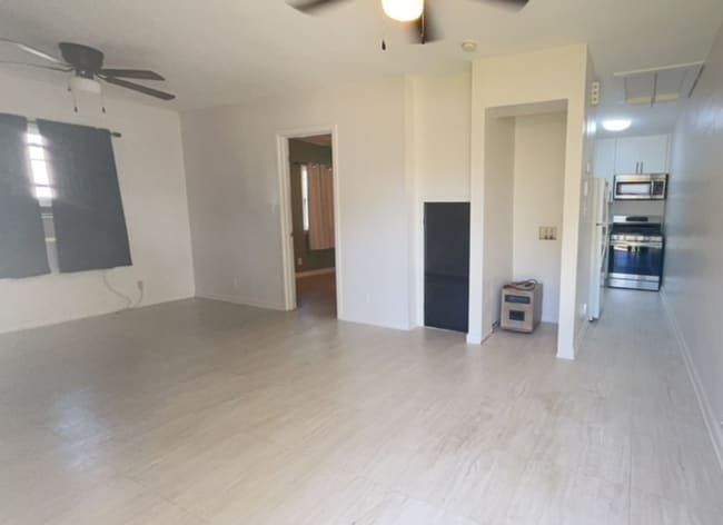 Building Photo - Cozy 1-bedroom, 1-bathroom