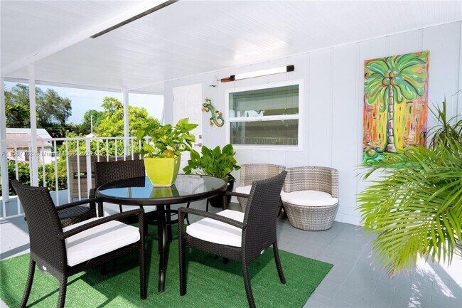 Foto del edificio - 3281 Northwest 14th Terrace, Miami, FL 331...