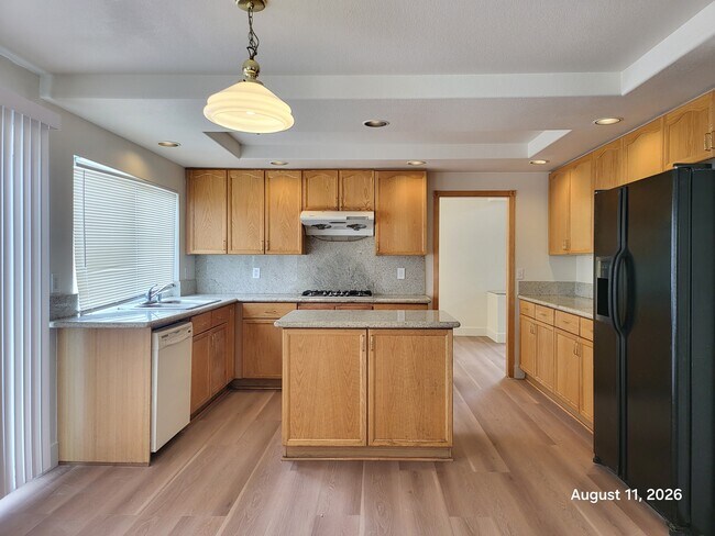 Foto del edificio - 8475 Montana Stream Ave
