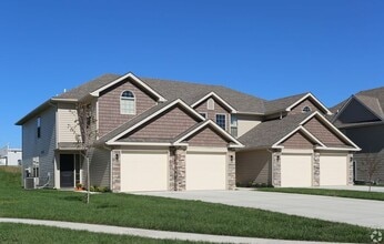 Building Photo - 134 Barberry Ln