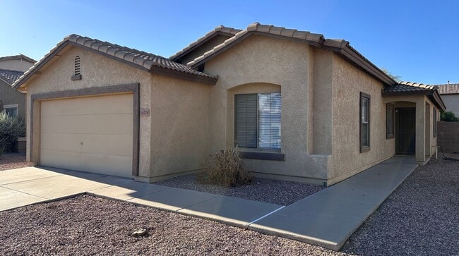 Building Photo - 16228 W Custer Ln