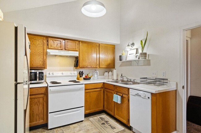 Foto del edificio - 7111 E Mansfield Ave