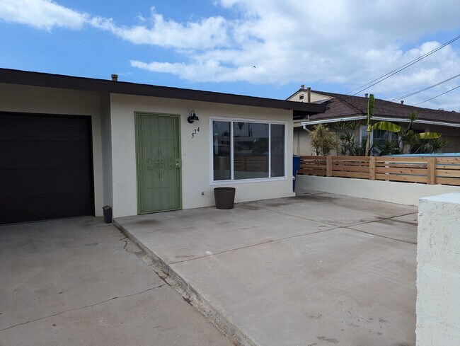 Foto del edificio - 574 Madison Ave