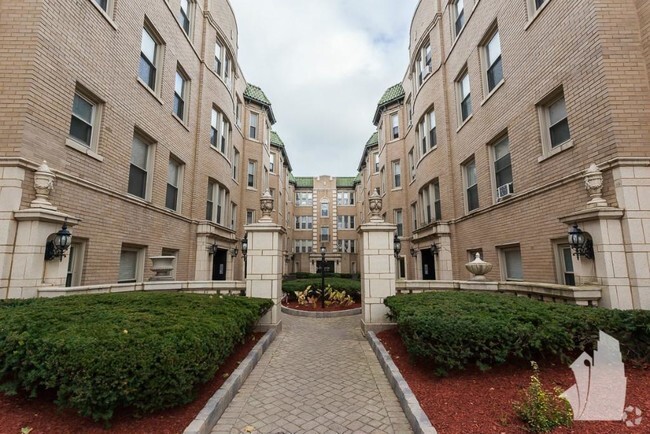 Building Photo - 4225 N Paulina St