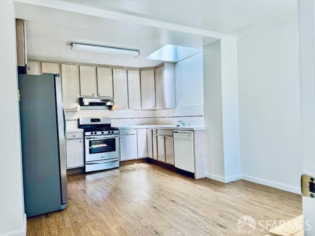 Building Photo - 1261 Goettingen St