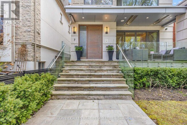 Building Photo - 7 Relmar Gdns