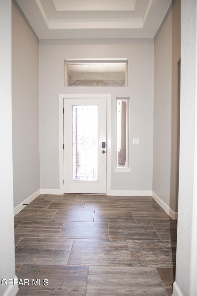 Foto del edificio - 6016 Hidden Acres Dr