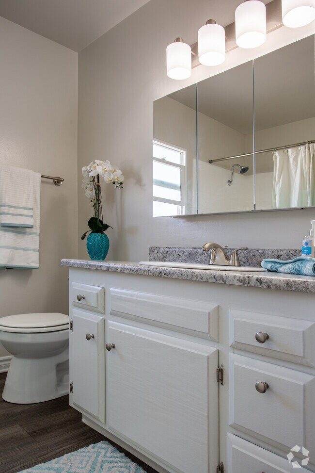 Monticello Apartments Apartments in Huntington Beach, CA