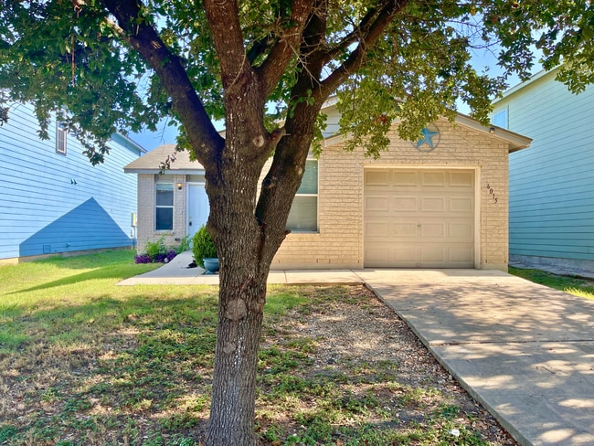 Building Photo - 6015 Plumbago Pl