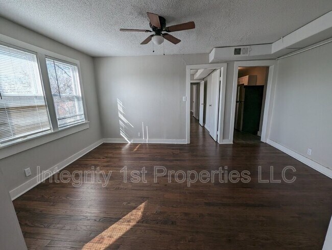 Foto del edificio - 4408 Montgall Ave