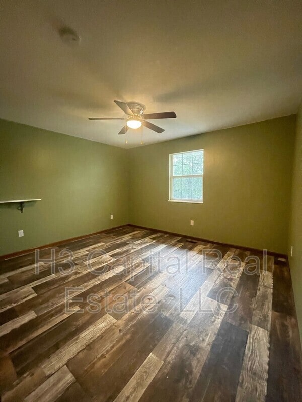Building Photo - 111 Marmont Ct