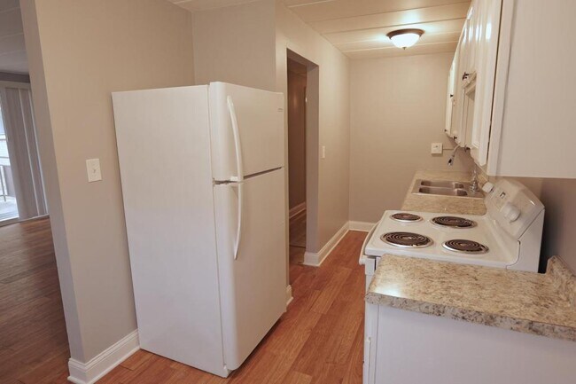 Foto del edificio - 12544 Fairview Ave