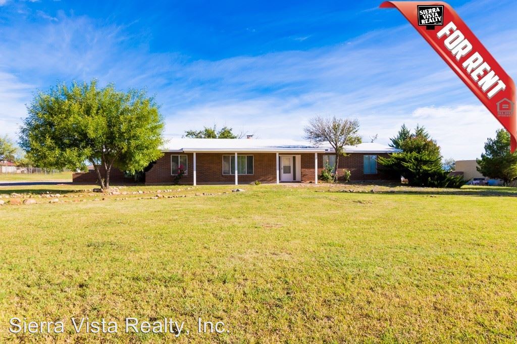 Primary Photo - 3723 E Shawnee Dr