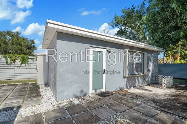 Photo - 1636 Northwest 6th Avenue Apartment