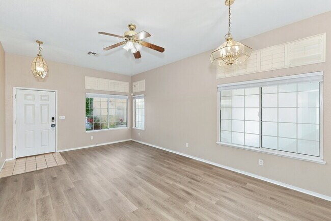 Foto del edificio - 265 Prairie Rose St