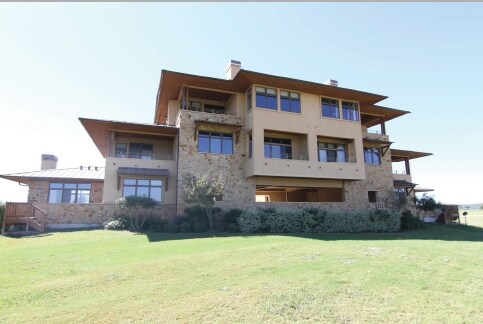 Building Photo - Lodges at Lakecliff