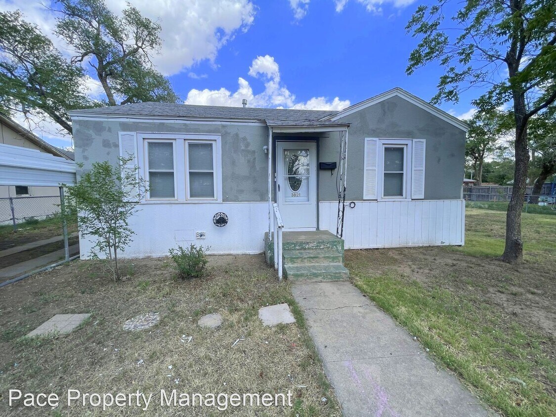 3 br, 1 bath House 3821 South Van Buren House for Rent in