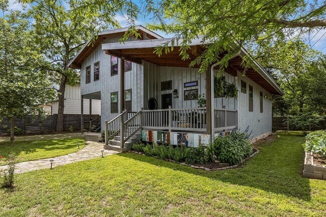 Foto del edificio - 3001 Stokes Dr