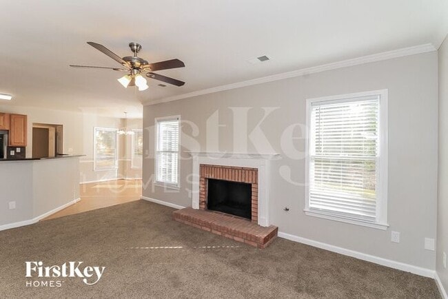 Building Photo - 315 Horseshoe Bend