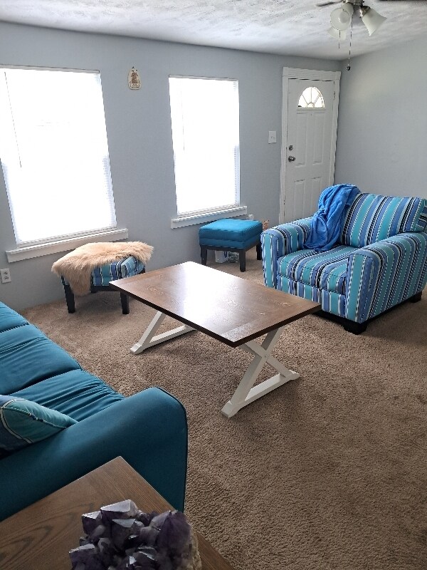 Foto principal - 9484 Rocky Hill Rd