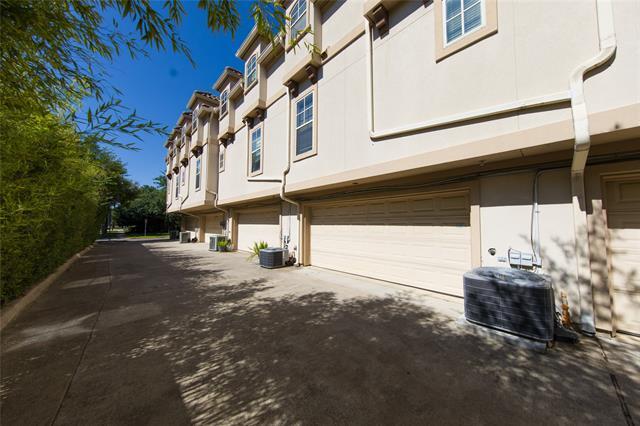 Foto del edificio - 4152 Emerson Ave