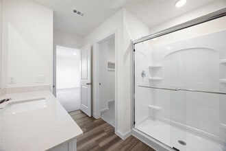 Building Photo - 8203 Vacek Xing Wy