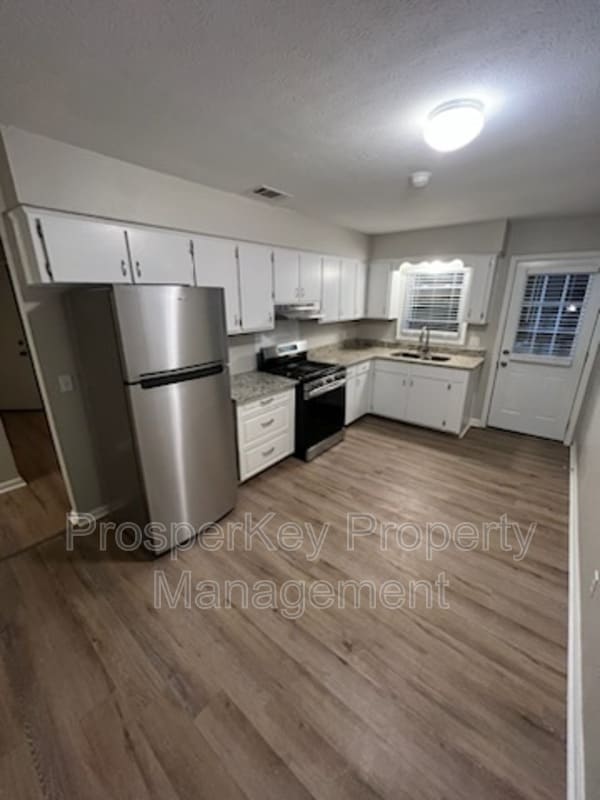 Building Photo - 1357 Sturkie Dr