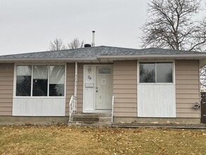 Building Photo - 76 Dryburgh Crescent