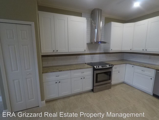 Foto del edificio - 3 br, 2 bath House - 6412 Sailboat Ave