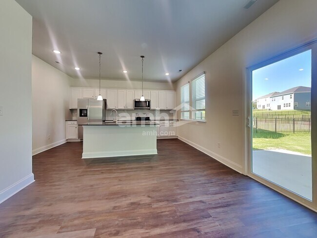Foto del edificio - 11217 Callahorn Dr